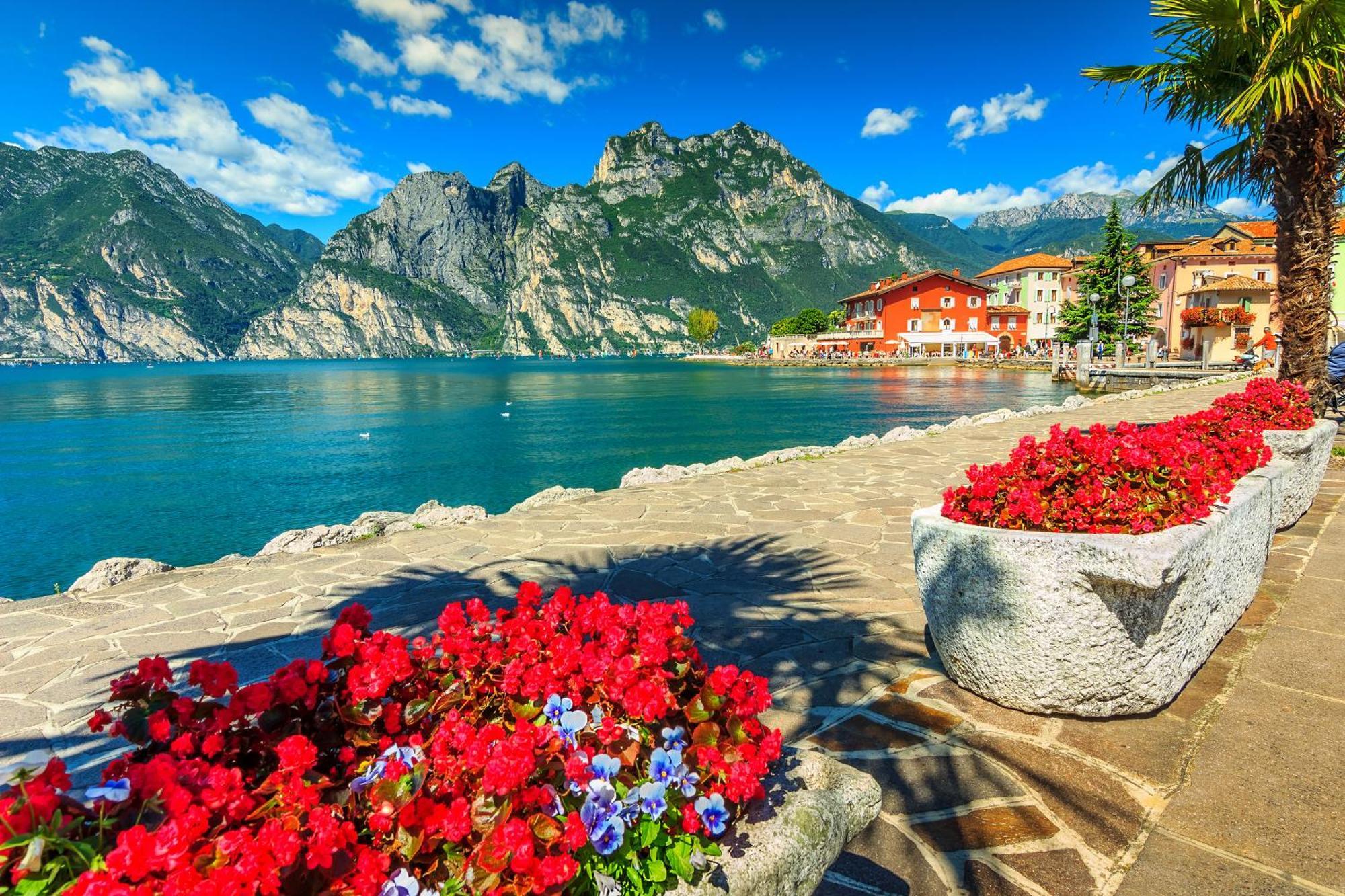 Appartamento Centro Storico Riva 2 - Happy Rentals Luaran gambar