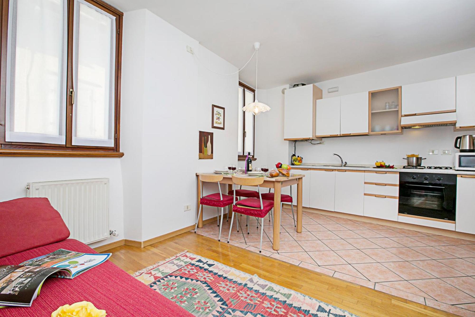 Appartamento Centro Storico Riva 2 - Happy Rentals Luaran gambar